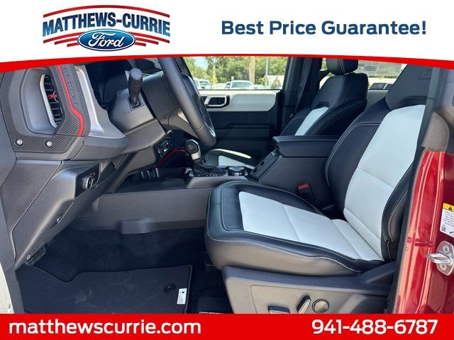 New 2026 Ford Bronco Outer Banks w/ Sasquatch Package AWD/4WD image 9