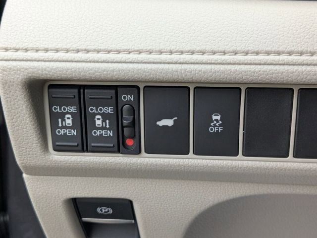 Certified 2026 Honda Odyssey EX-L image 23