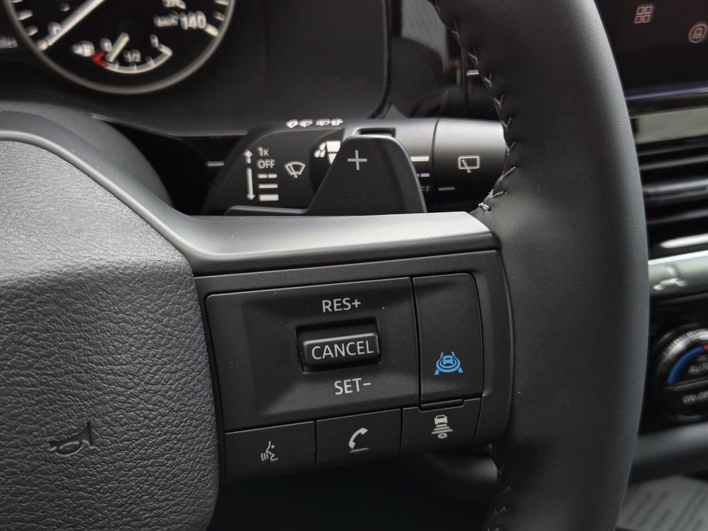 New 2026 Nissan Pathfinder SV image 28