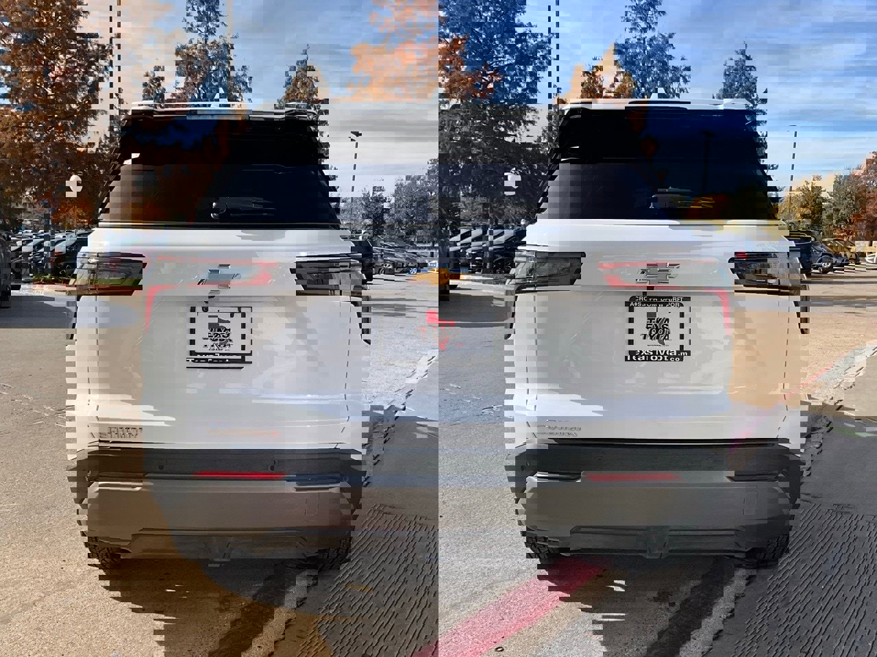 Used 2025 Chevrolet Equinox LT image 7