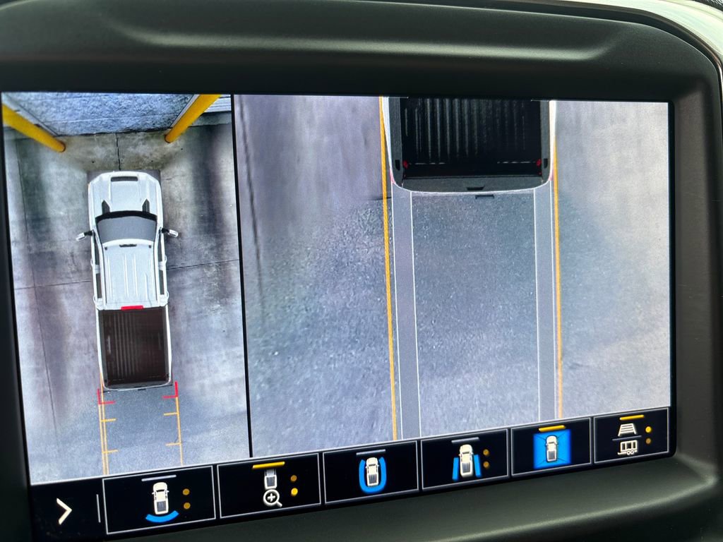 Used 2020 Chevrolet Silverado 2500 LTZ w/ LTZ Premium Package image 33