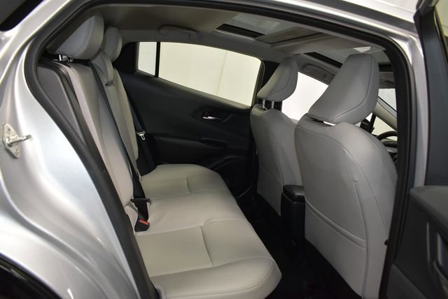 Used 2024 Toyota Prius XLE AWD/4WD image 31