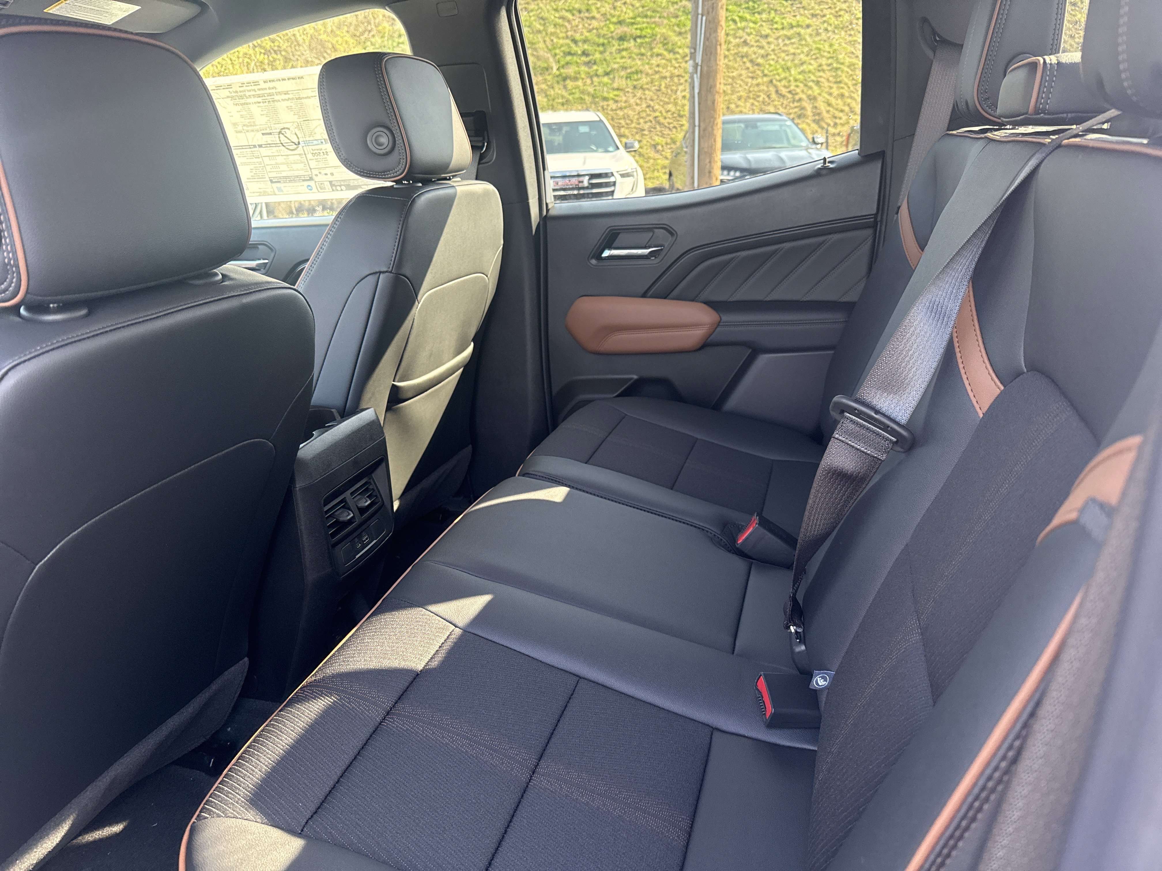 New 2026 GMC Canyon AT4 w/ Nightfall Essentials Package AWD/4WD image 12