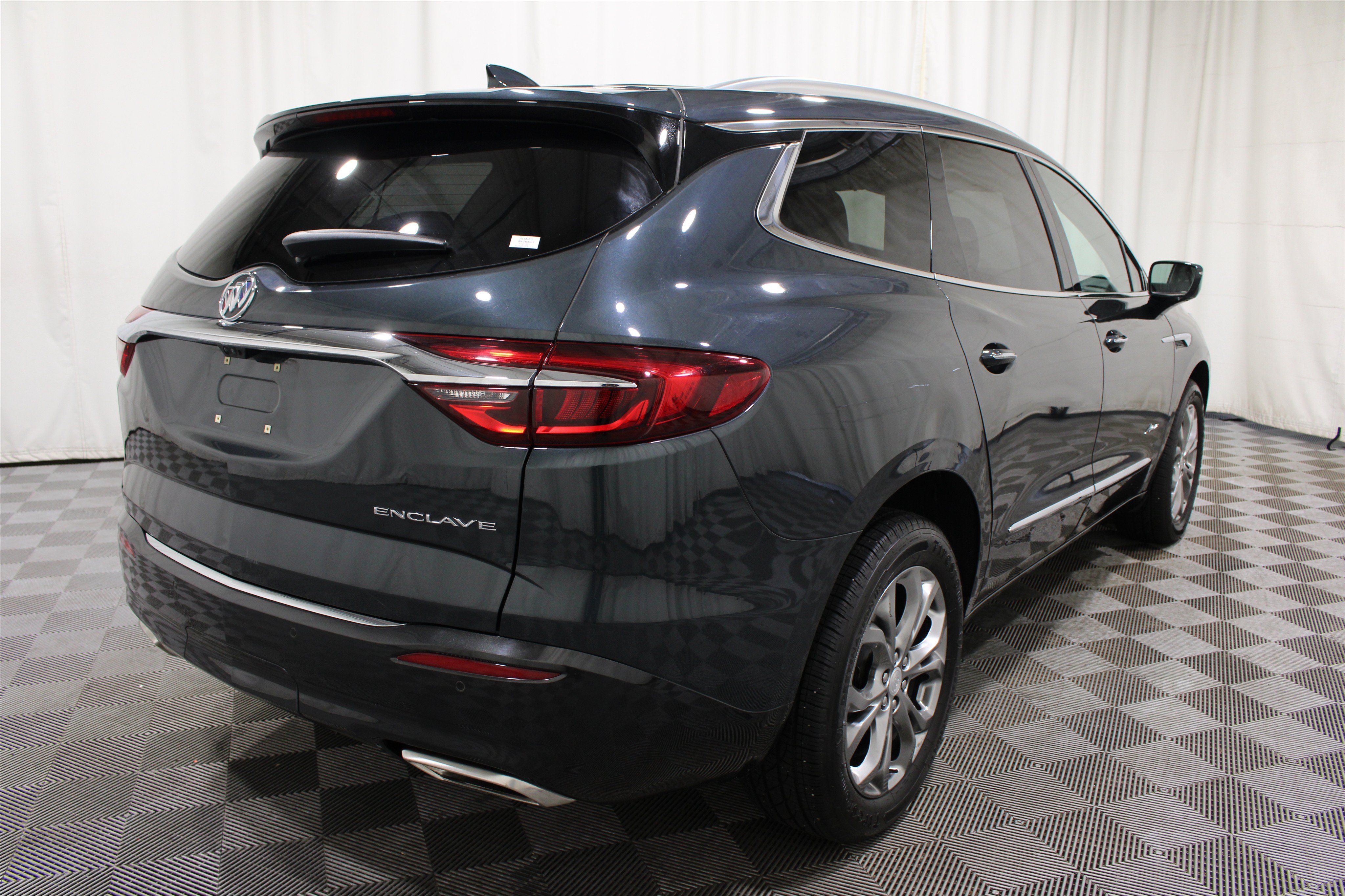 Used 2019 Buick Enclave Avenir w/ Avenir Technology Package FWD image 34
