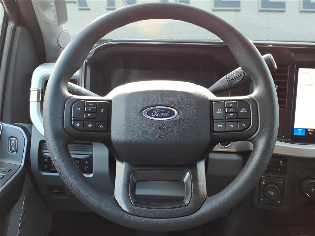 New 2026 Ford F250 4x4 Crew Cab Super Duty image 12