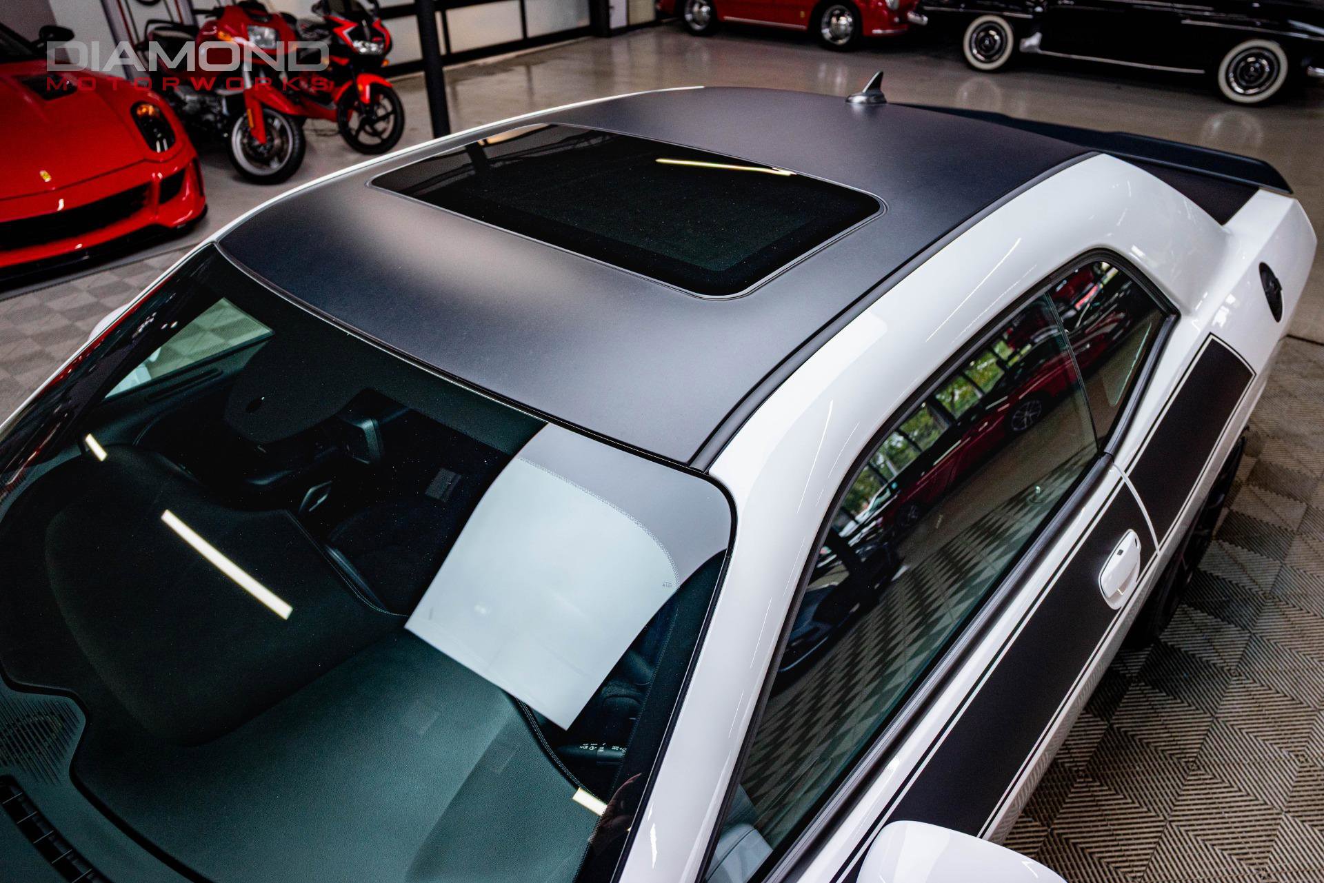 Used 2023 Dodge Challenger R/T w/ T/A Package image 32