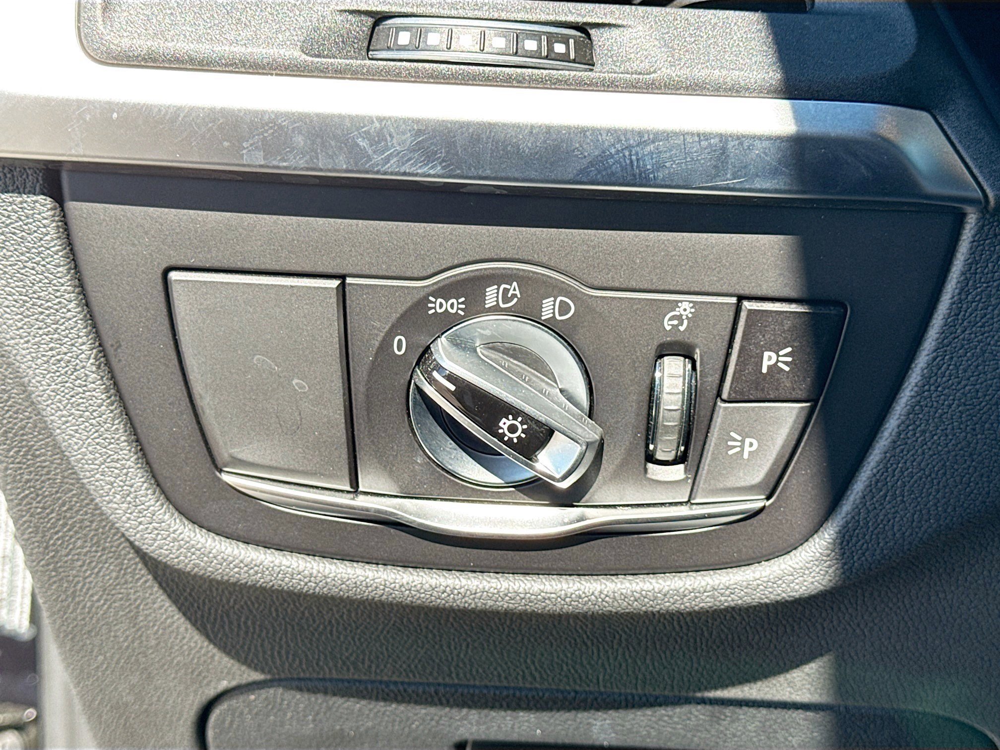 Used 2024 BMW X4 M40i w/ Premium Package image 35