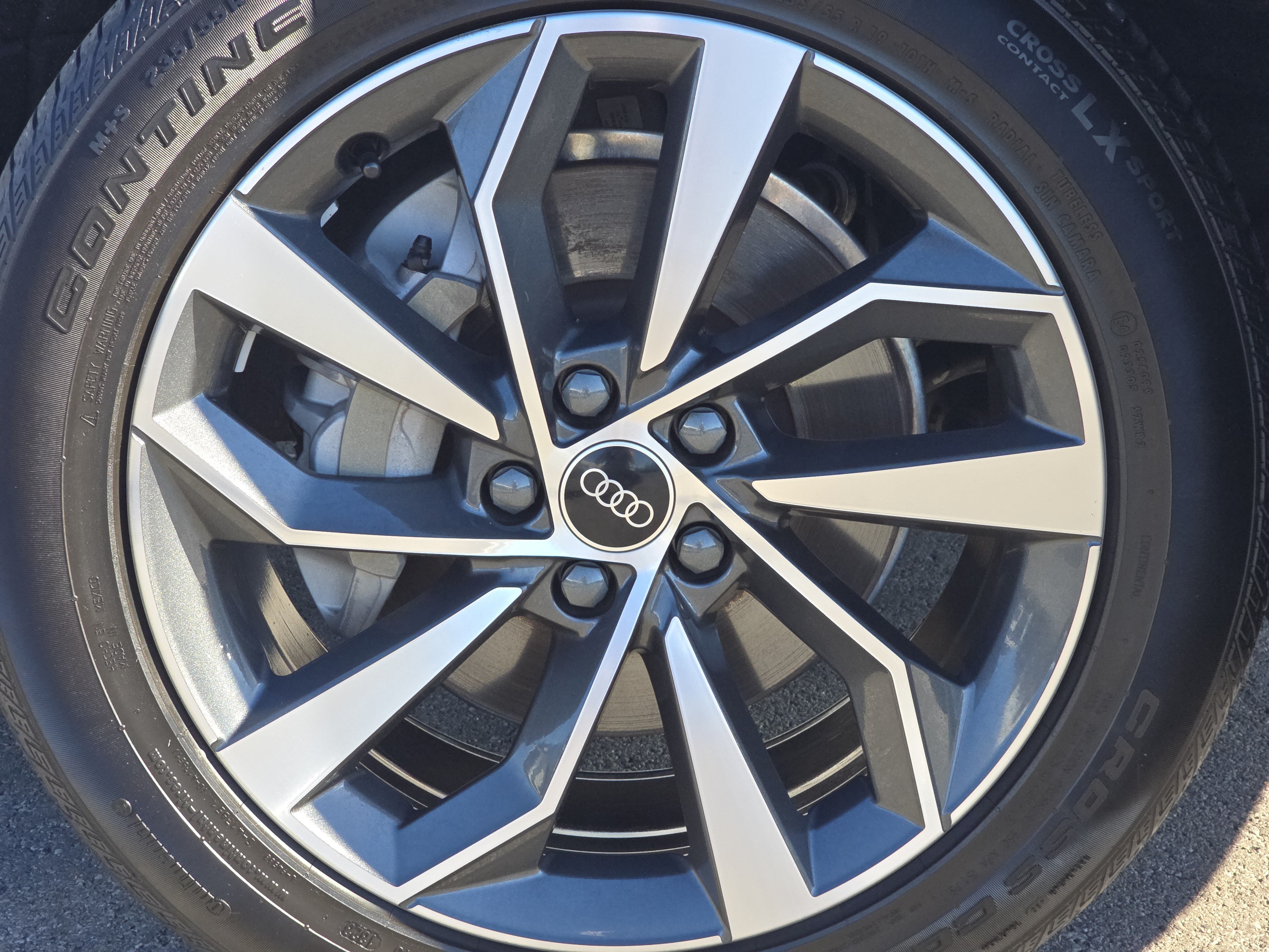 Certified 2023 Audi Q5 2.0T Premium w/ Convenience Package AWD/4WD image 14