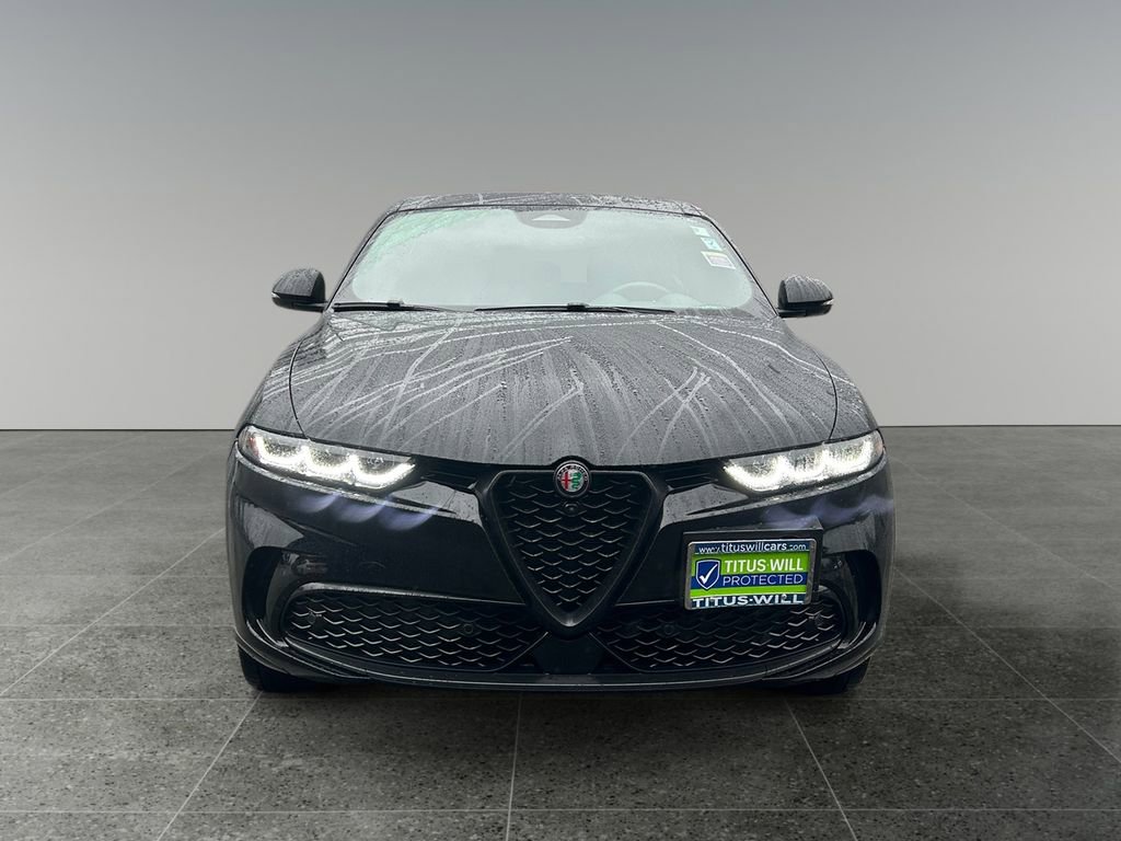 Used 2024 Alfa Romeo Tonale Veloce image 2