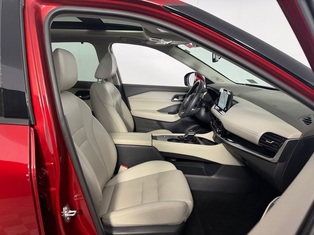 Used 2023 Nissan Rogue SL w/ SL Premium Package FWD image 30