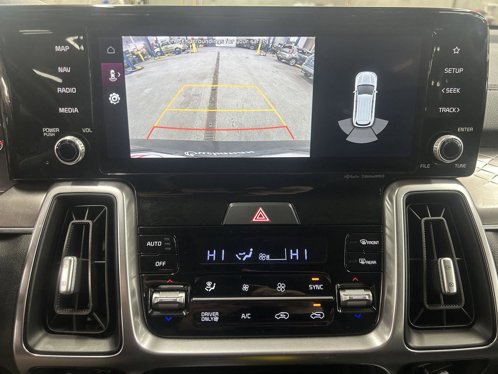 Used 2022 Kia Sorento S image 10