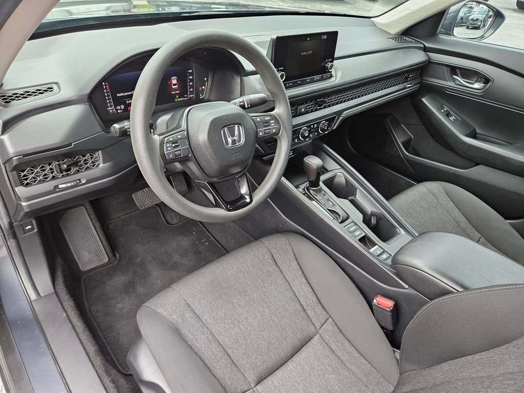 Used 2025 Honda Accord LX image 11