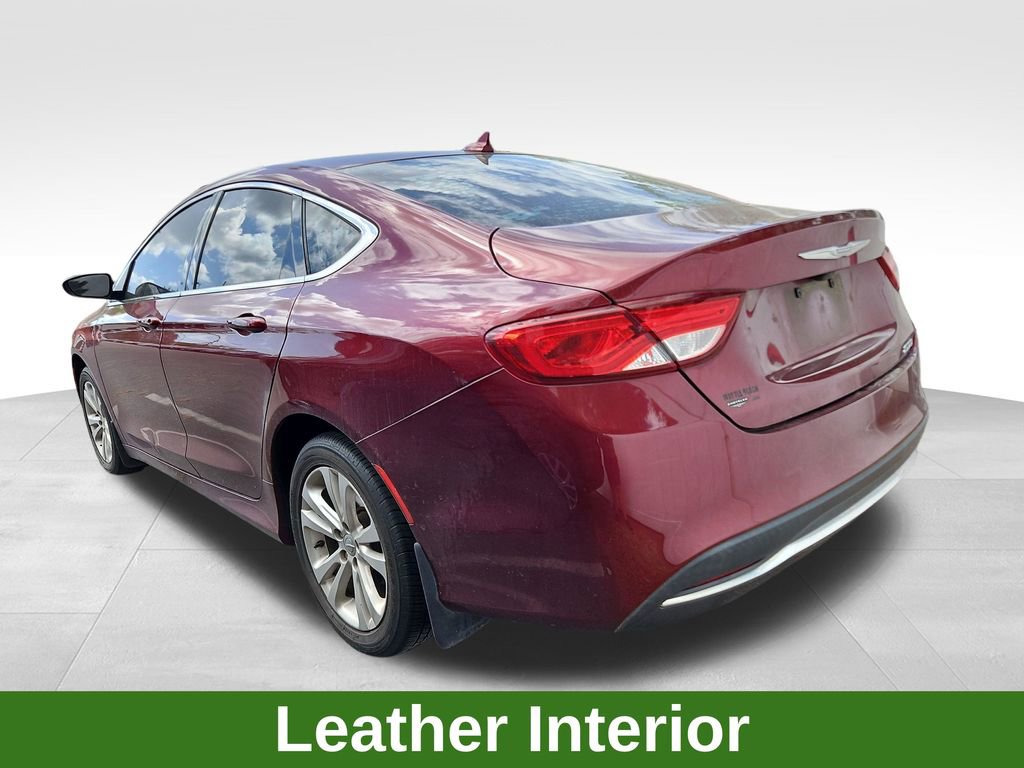 Used 2017 Chrysler 200 Limited Platinum image 4