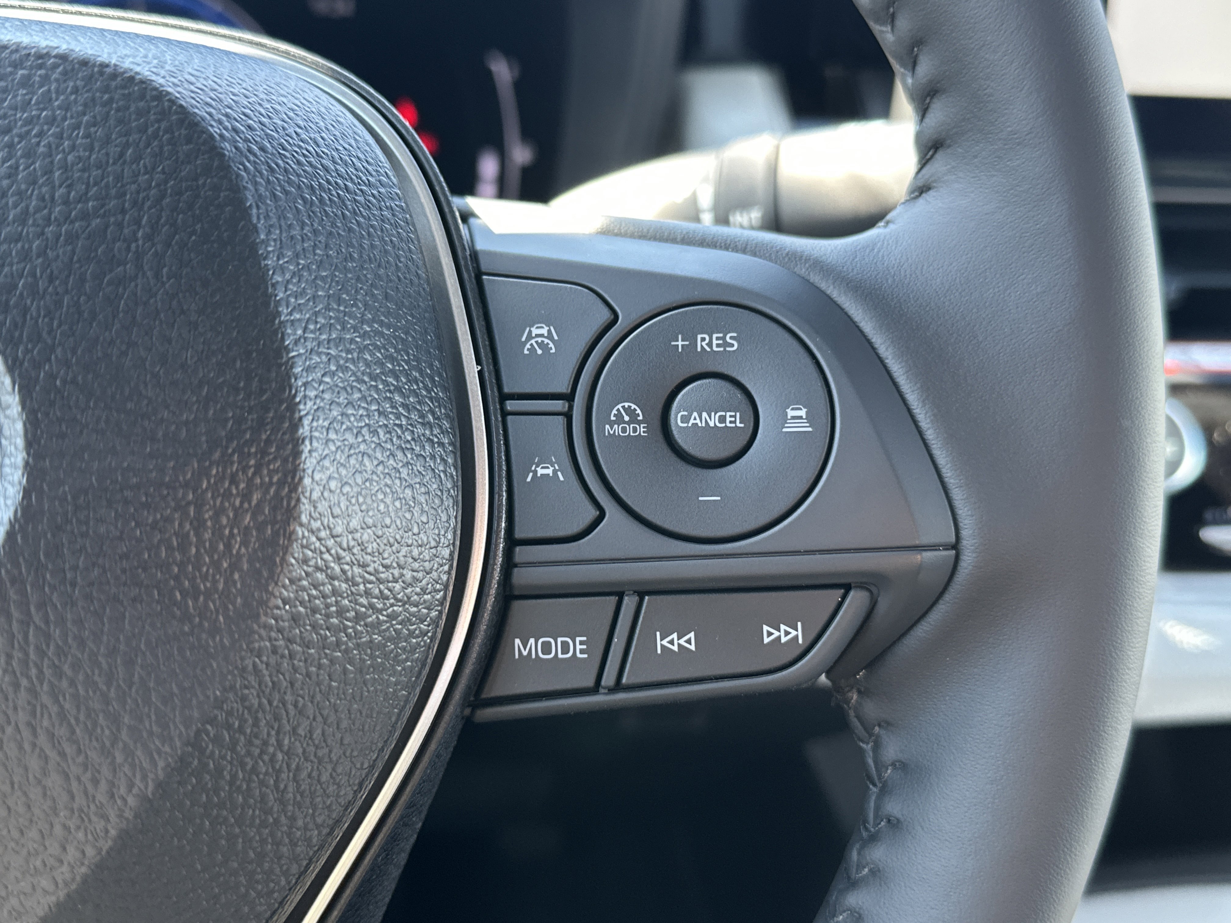 New 2026 Toyota Corolla SE FWD image 19