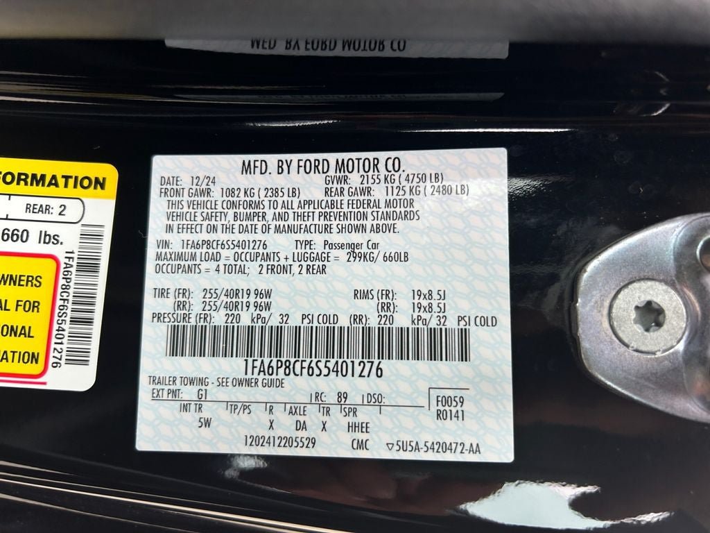 Used 2025 Ford Mustang GT Premium RWD image 36