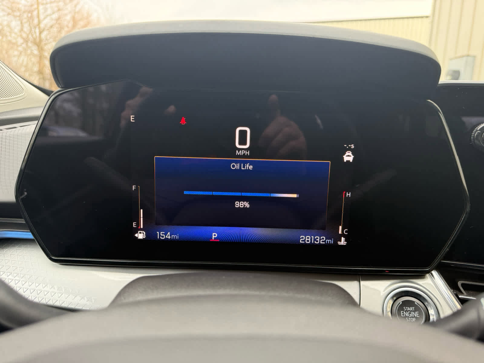 Used 2025 Chevrolet Trax LT w/ LT Convenience Package image 3