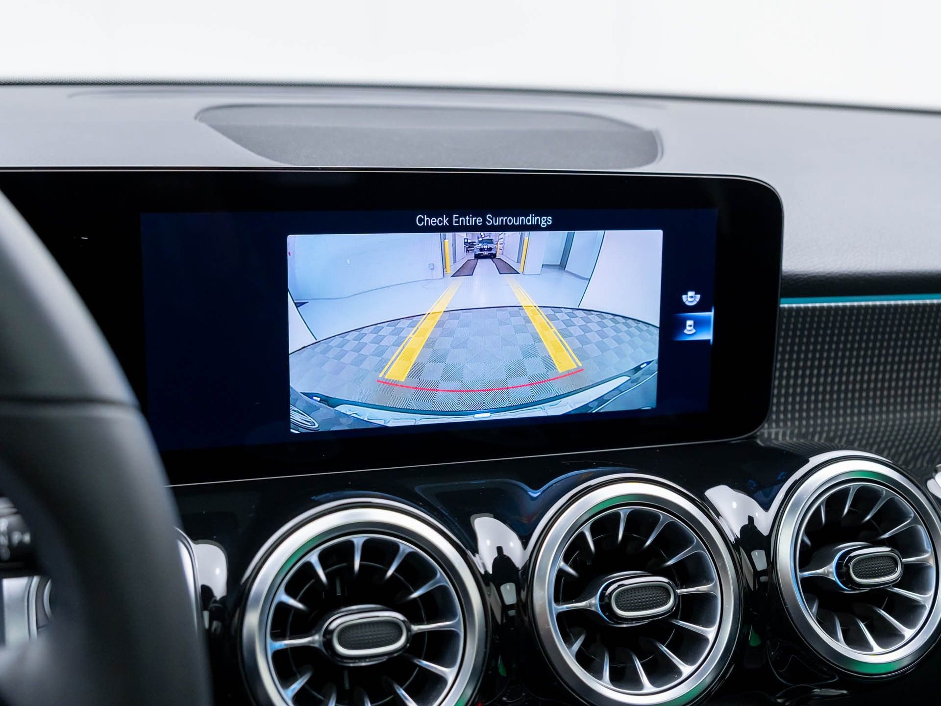 Certified 2023 Mercedes-Benz GLB 250 4MATIC image 26