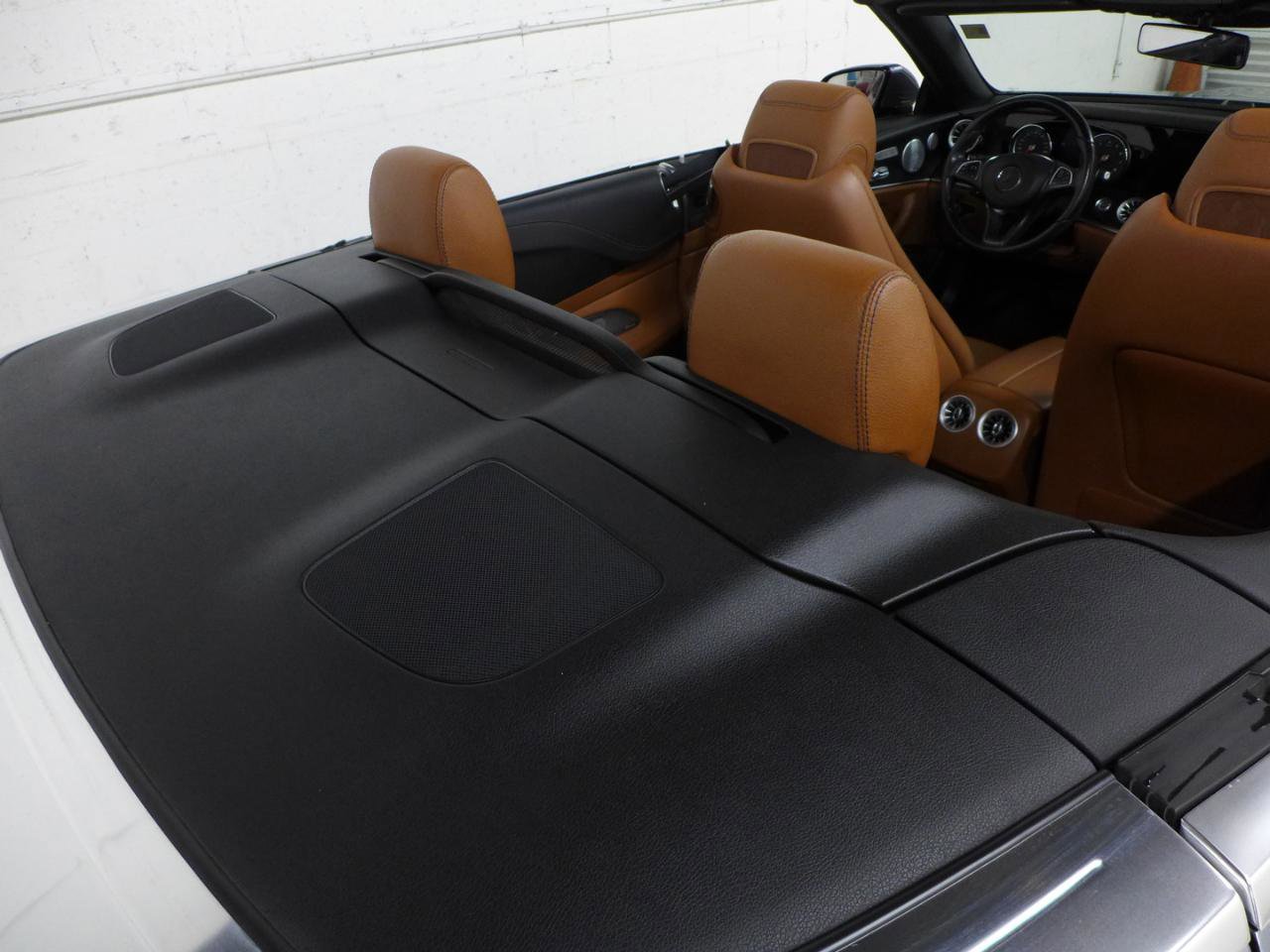 Used 2018 Mercedes-Benz E 400 4MATIC Cabriolet image 64