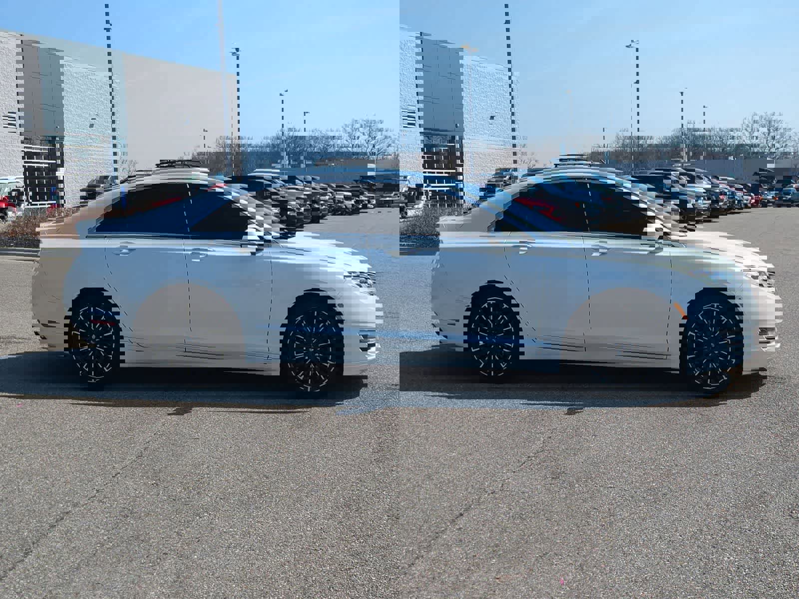 Used 2016 Lincoln MKZ AWD w/ Equipment Group 300A Reserve image 9