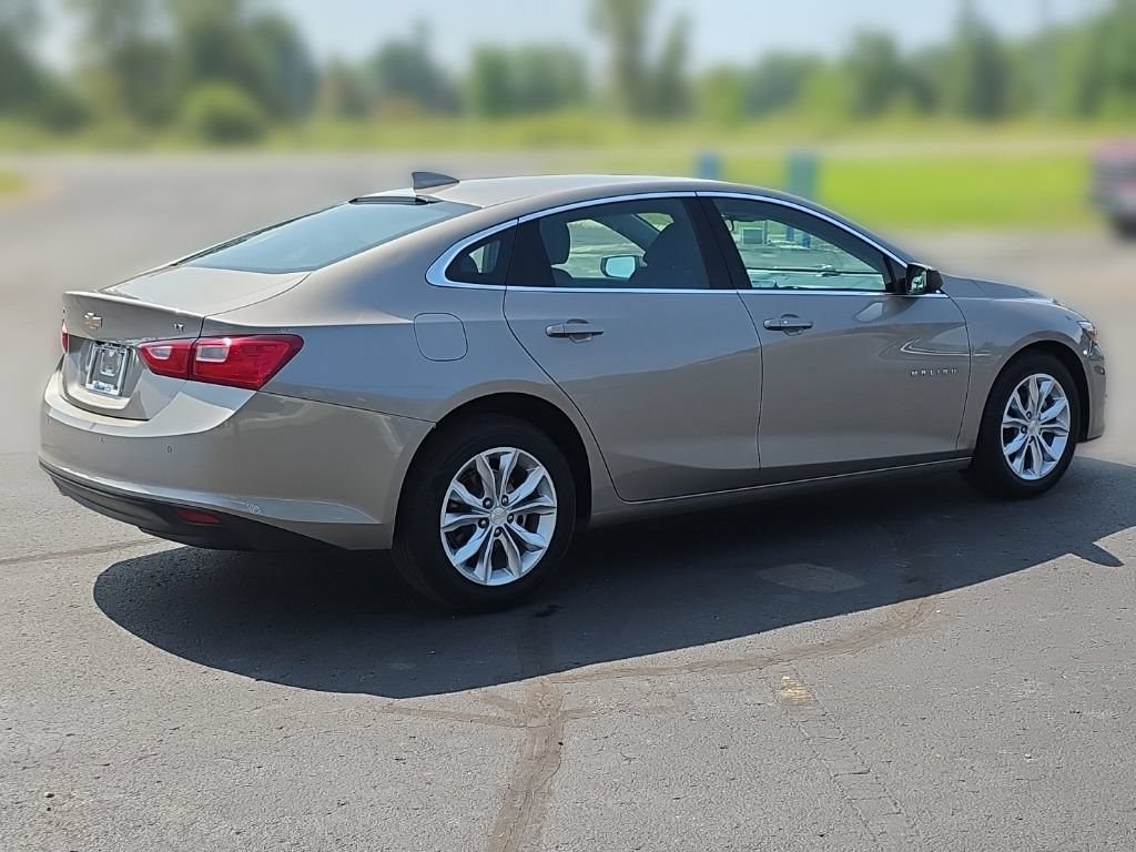 Used 2024 Chevrolet Malibu LT FWD image 7