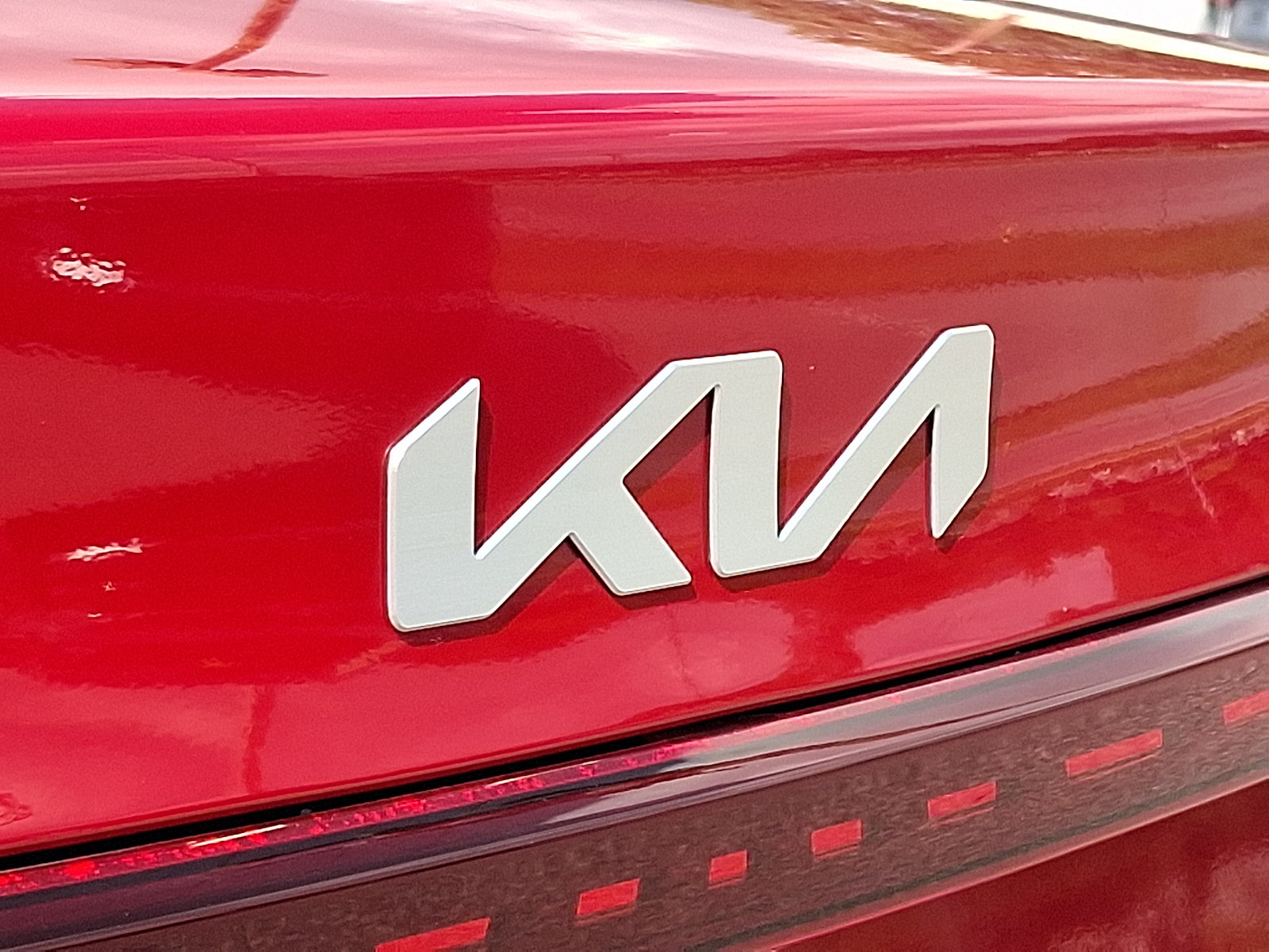 Certified 2024 Kia Forte LXS FWD image 29