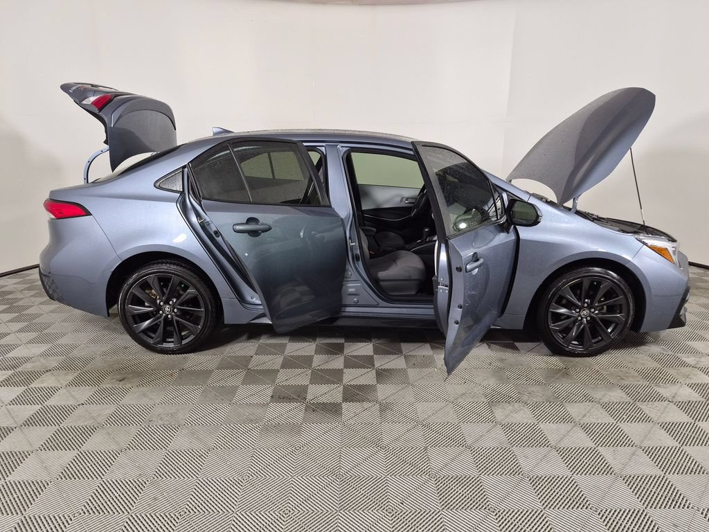 Used 2024 Toyota Corolla SE FWD image 9