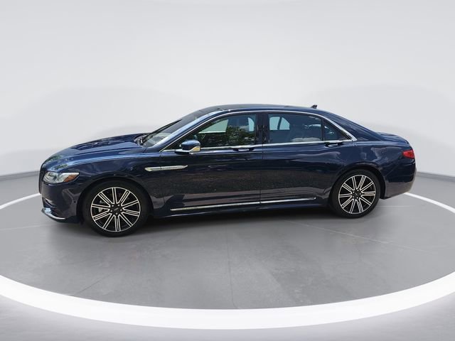Used 2018 Lincoln Continental Reserve FWD image 2