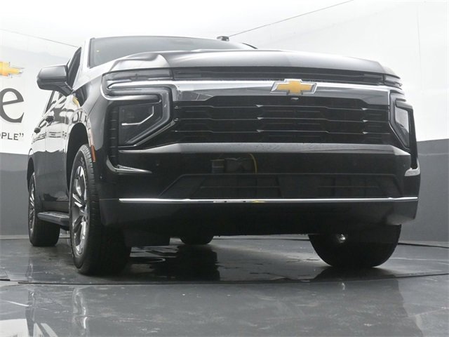 New 2025 Chevrolet Tahoe LS image 3