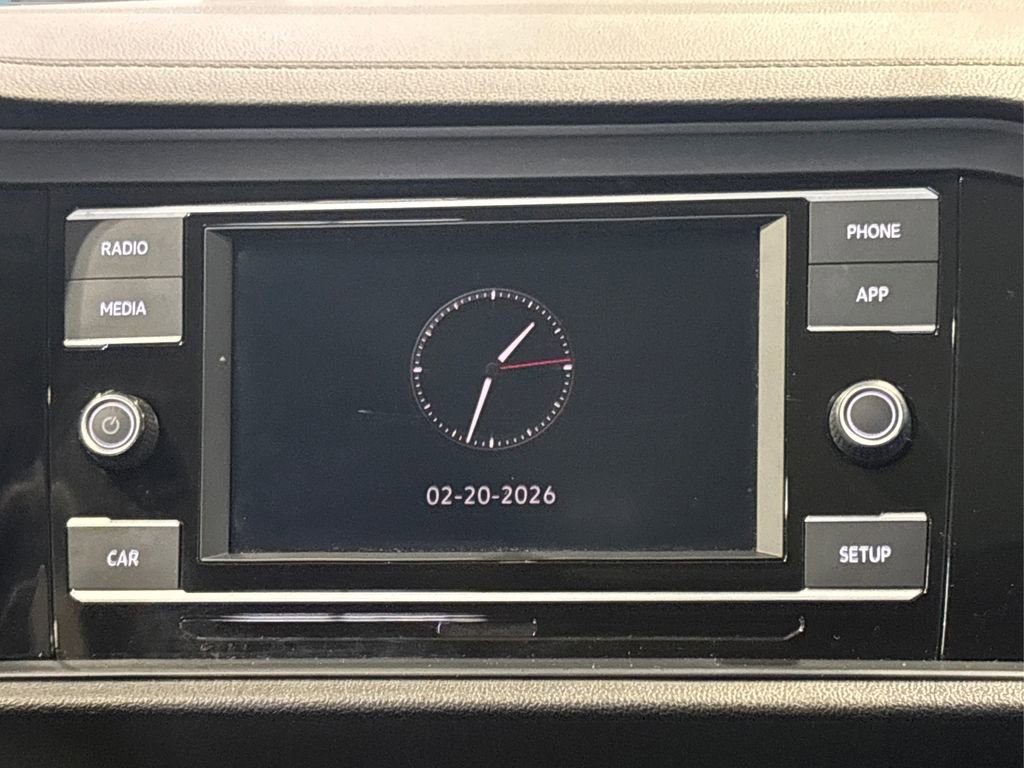 Used 2019 Volkswagen Jetta SE w/ Cold Weather Package image 19