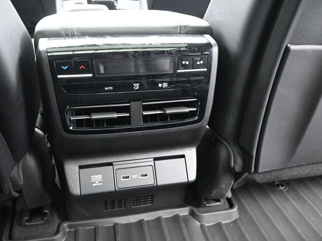Used 2024 Acura MDX FWD w/ Technology Package image 18