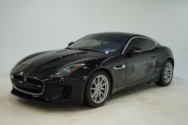 Used 2018 Jaguar F-TYPE Coupe image 3
