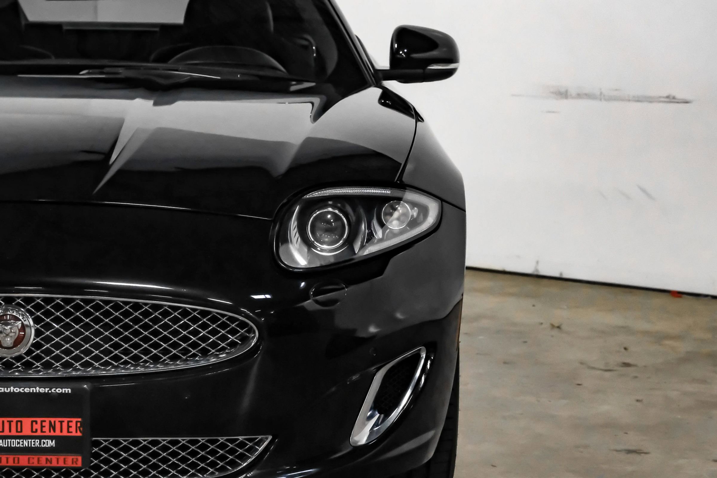Used 2014 Jaguar XK Coupe RWD image 26