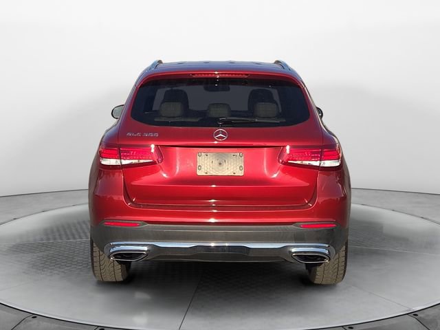 Used 2018 Mercedes-Benz GLC 300 image 4