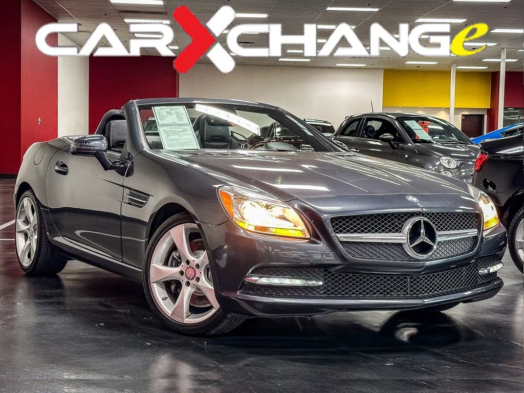 Used 2012 Mercedes-Benz SLK 350 image 1