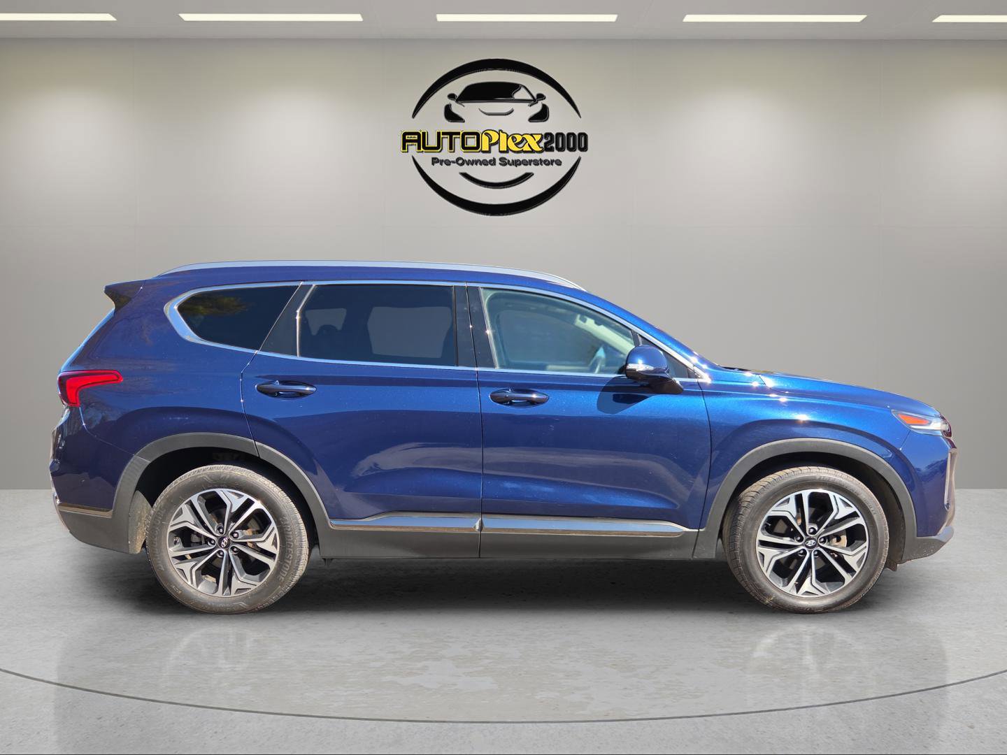 Used 2020 Hyundai Santa Fe Limited image 8