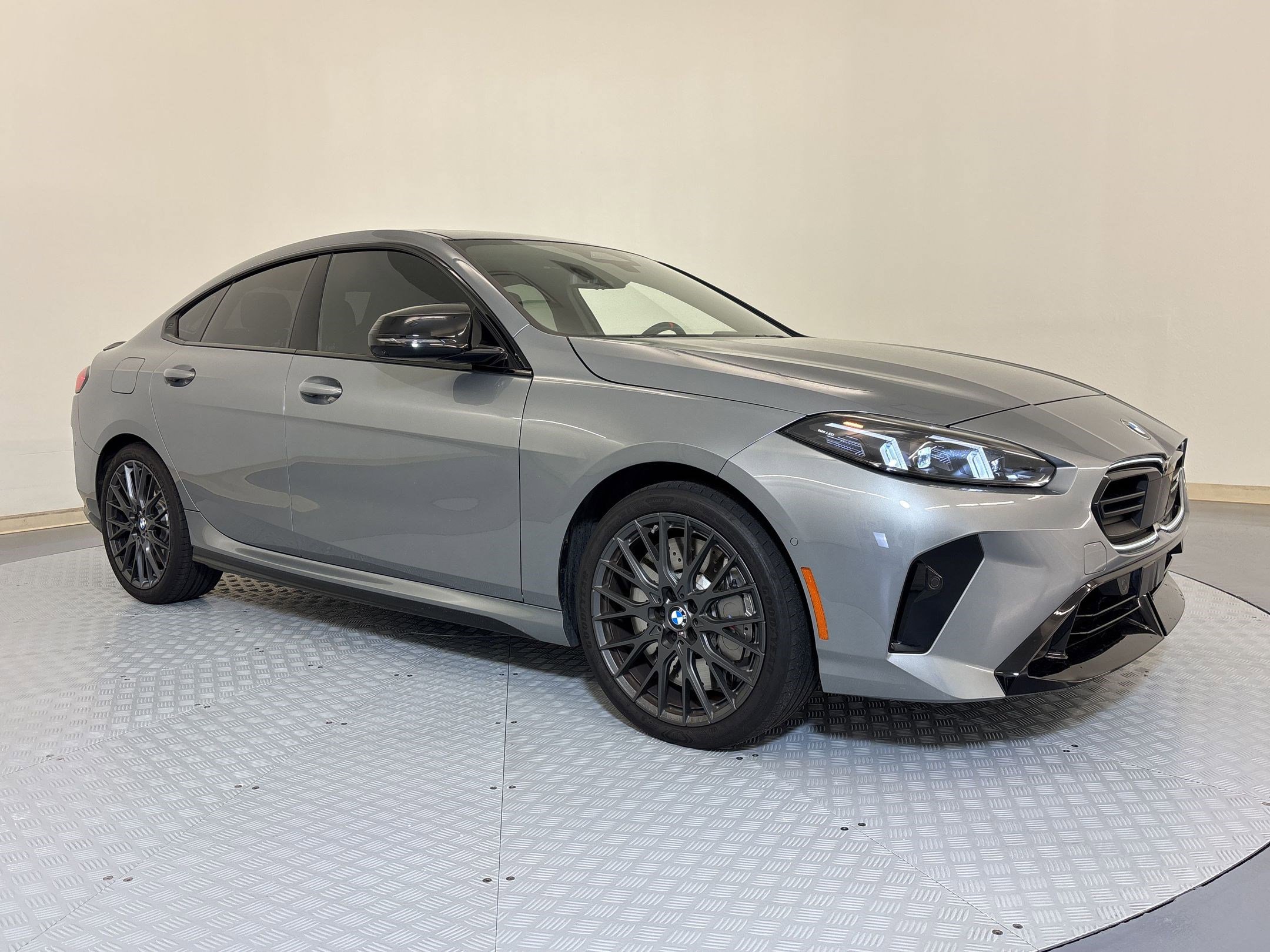 Used 2025 BMW M235i xDrive w/ M Performance Package AWD/4WD image 7