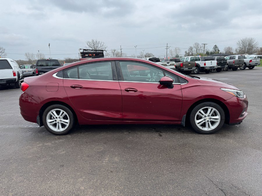 Used 2016 Chevrolet Cruze LT w/ LT True North Edition FWD image 6