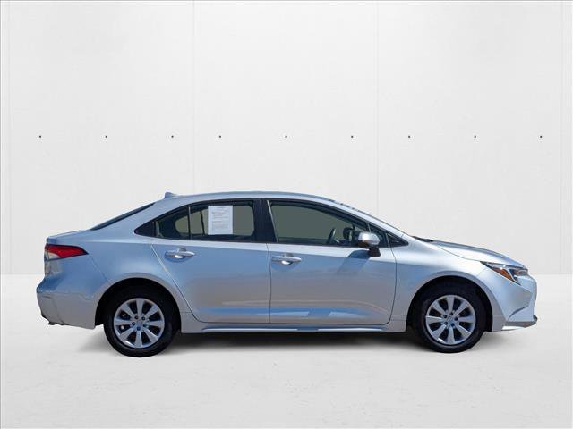Used 2024 Toyota Corolla LE image 4