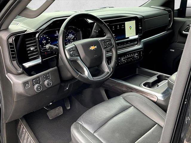 Used 2024 Chevrolet Silverado 2500 LTZ w/ LTZ Plus Package image 14