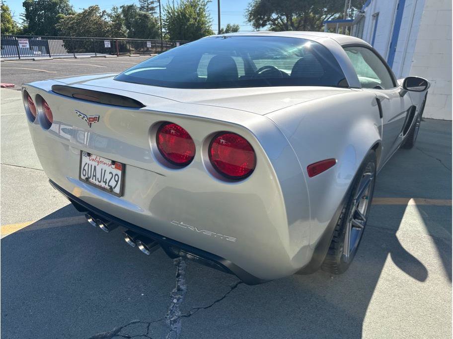 Used 2007 Chevrolet Corvette Z06 w/ Preferred Equipment Group RWD image 8