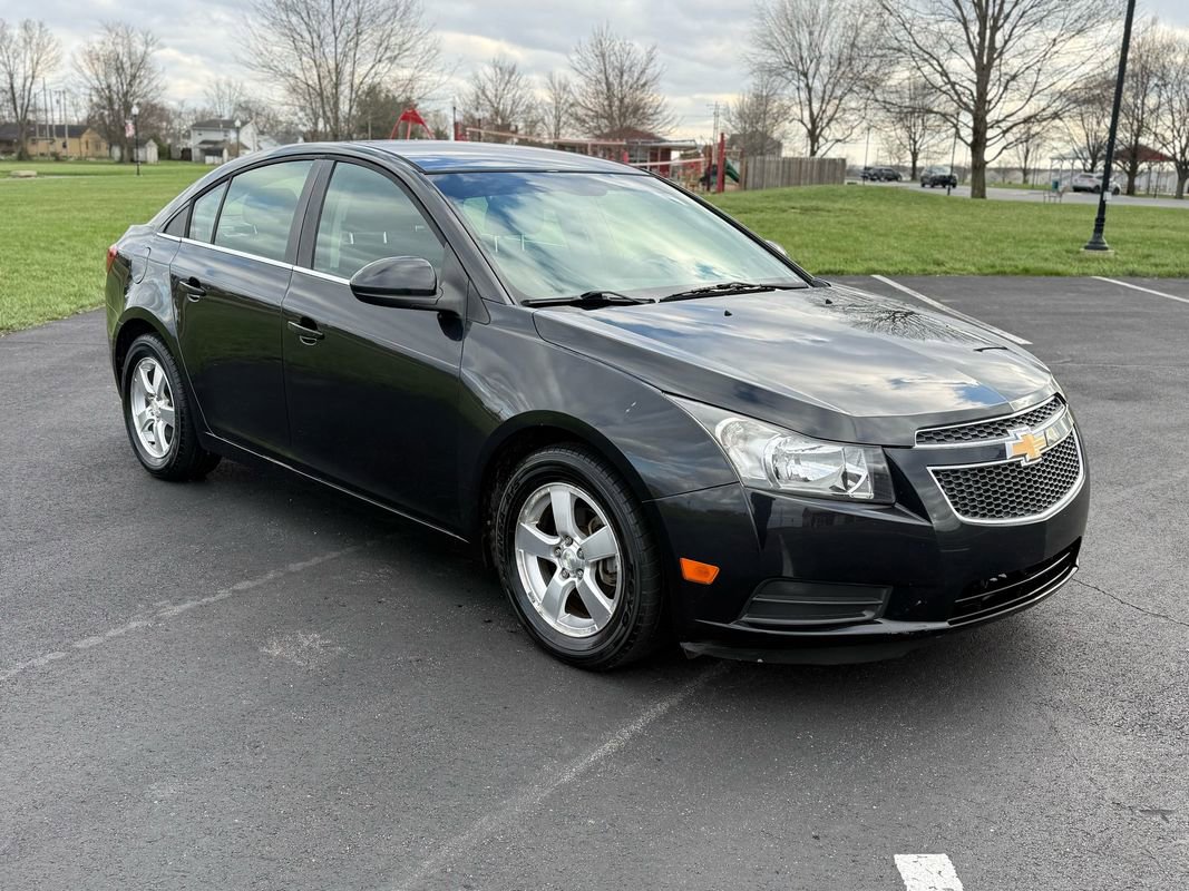 Used 2012 Chevrolet Cruze LT image 3