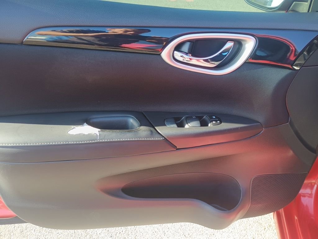 Used 2018 Nissan Sentra SV image 10