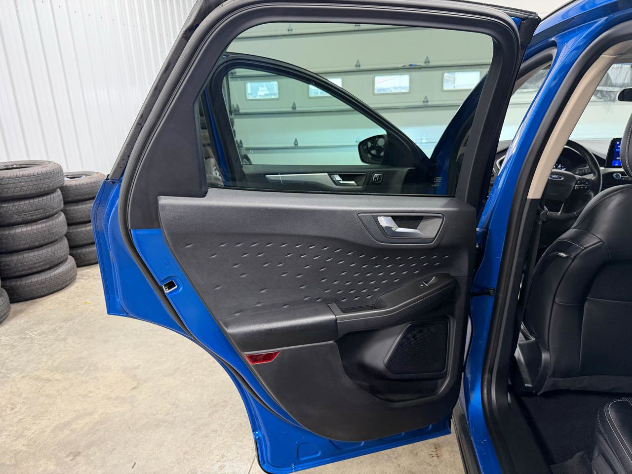 Used 2020 Ford Escape SEL image 36