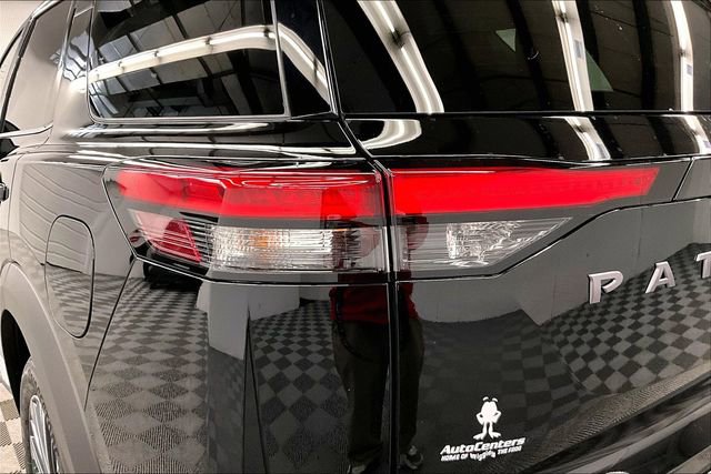 New 2026 Nissan Pathfinder Platinum image 19