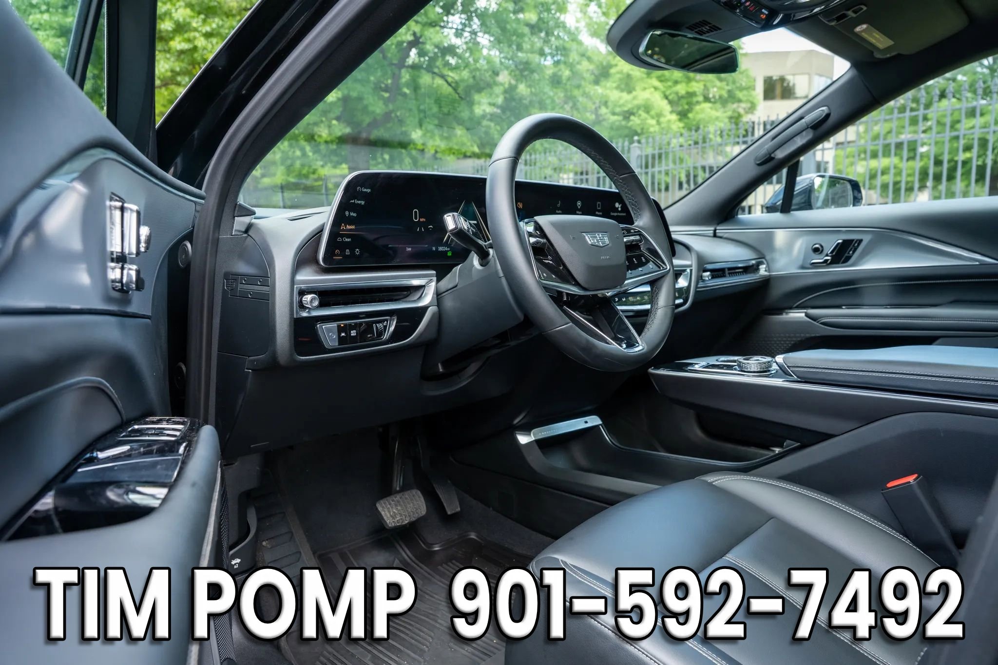 Used 2024 Cadillac Lyriq Tech w/ Driver Assist Package AWD/4WD image 10