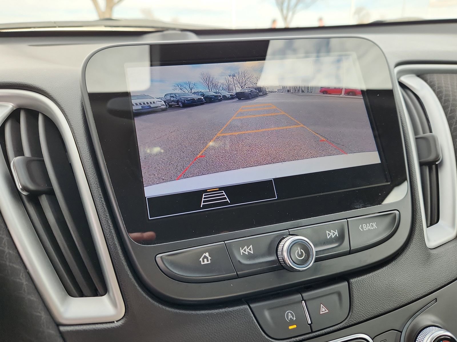 Used 2023 Chevrolet Malibu LT image 23