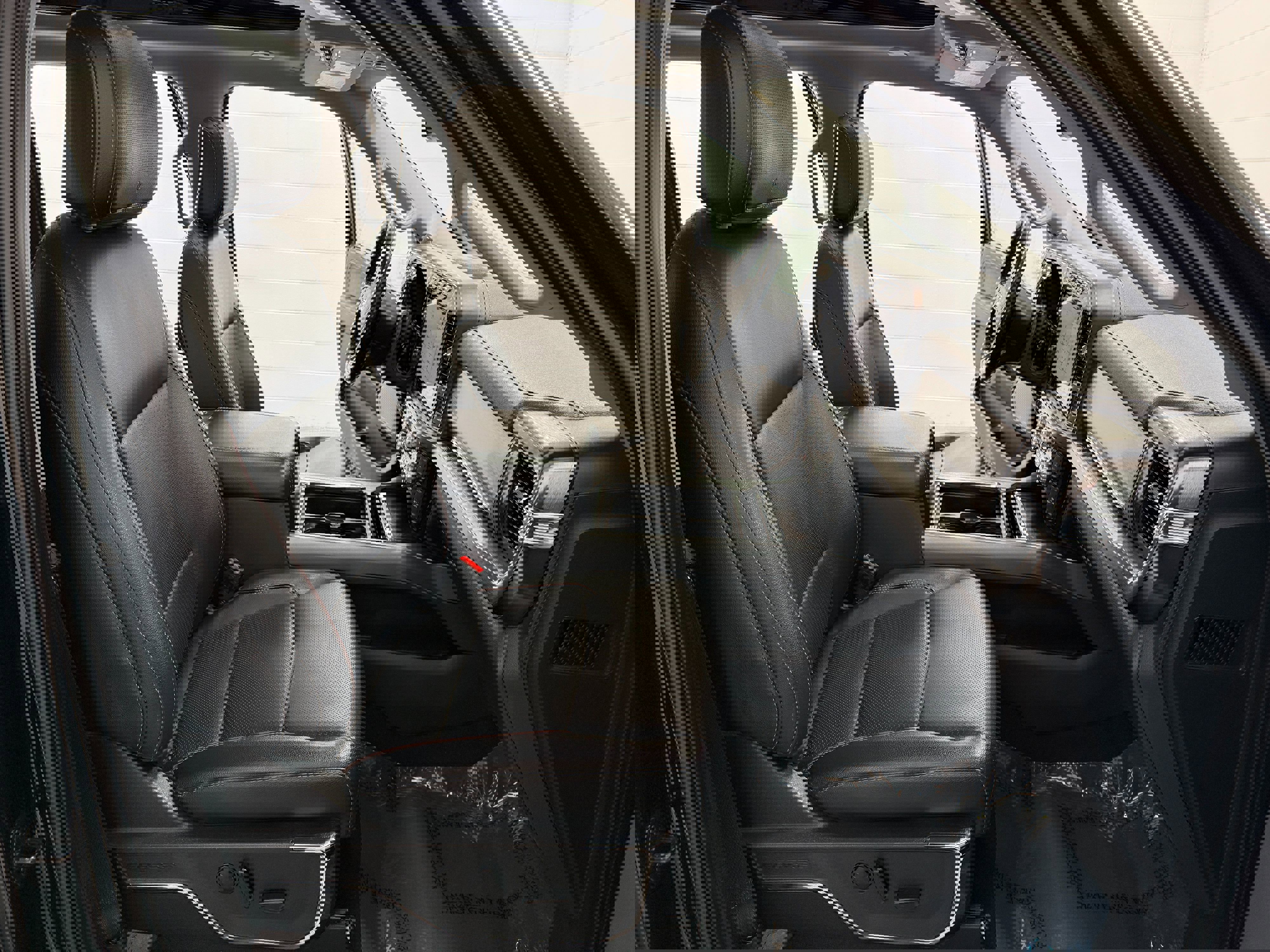 Used 2023 Ford F250 Lariat w/ Lariat Ultimate Package image 17