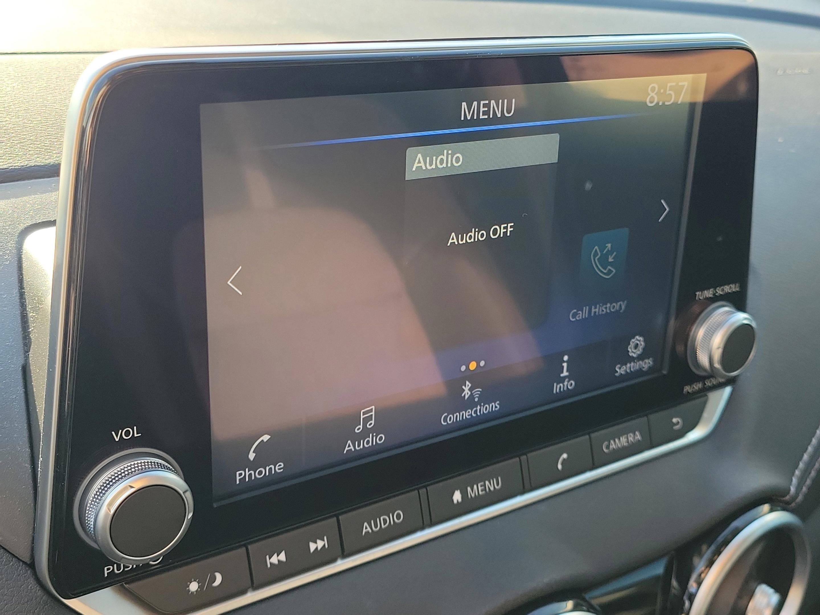 Certified 2023 Nissan Sentra SV image 28