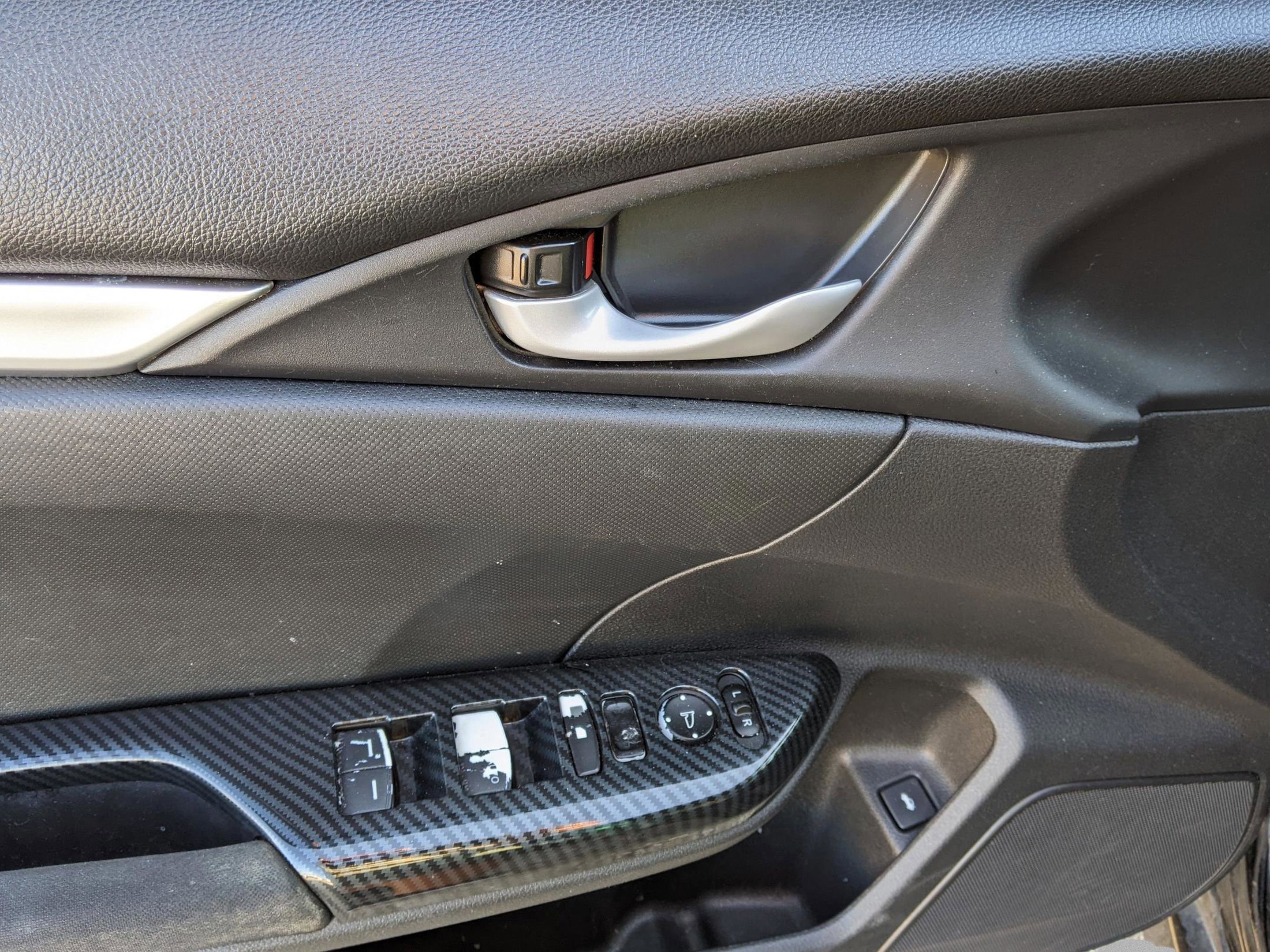 Used 2019 Honda Civic LX image 29
