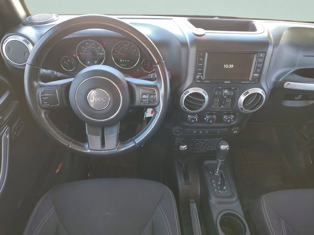 Used 2016 Jeep Wrangler Unlimited Sahara image 10